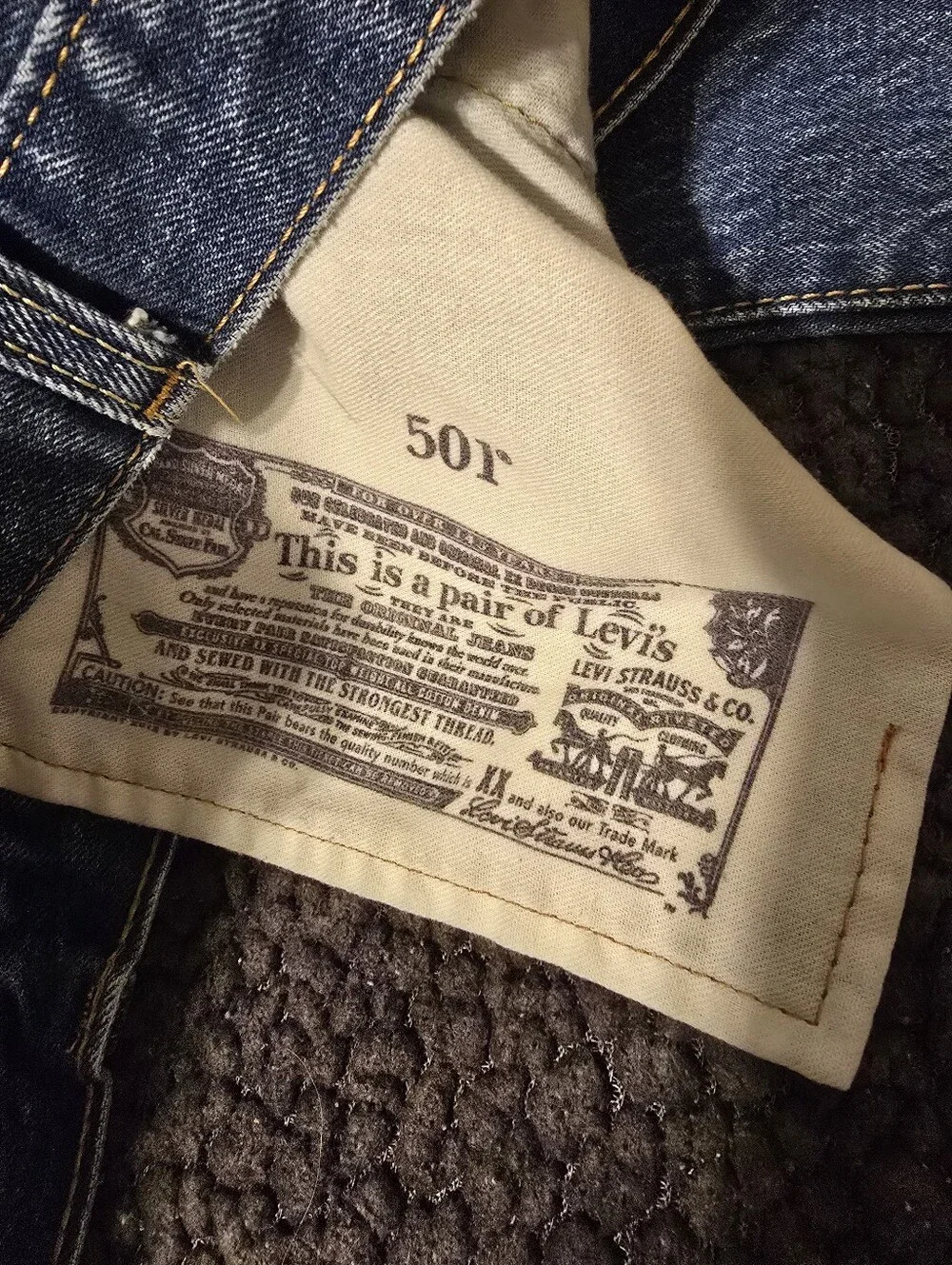 Mens Levi's 501 Button fly jeans